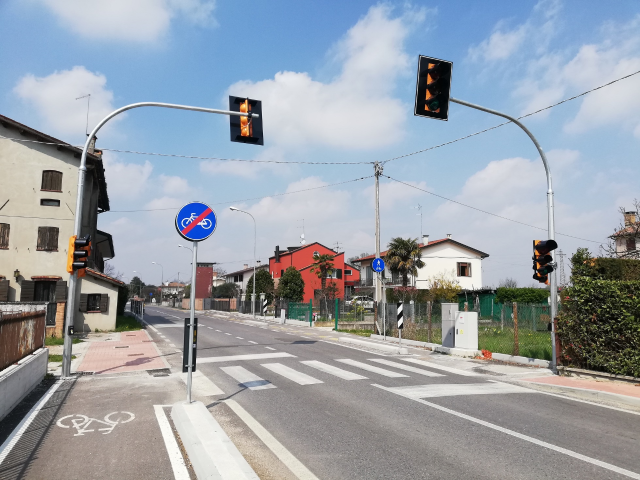 Due nuovi semafori a Mirano